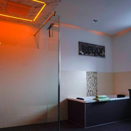 Ht Appartement Nr 2 Greppin 외부 사진